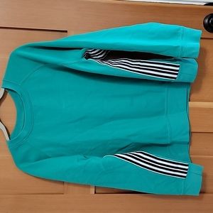 Green with white and black stripes size XL sweatshirt.